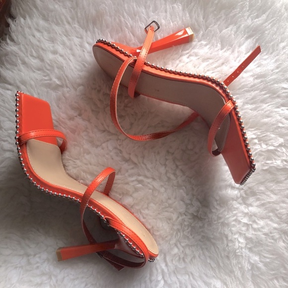 Wild Diva Square Toe Studded Sole High Heel - Picture 5 of 7